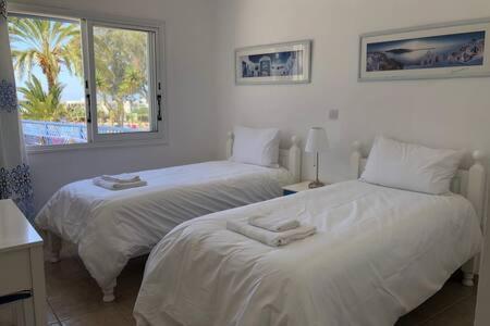 Kings Palace - Superb 2 Bed Ground Floor Apartment بافوس المظهر الخارجي الصورة